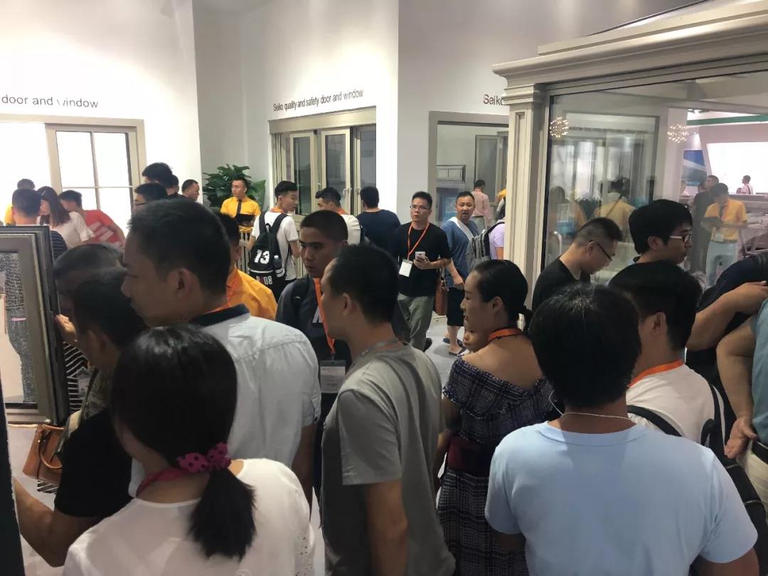 1539074981114081.jpg 4.jpg